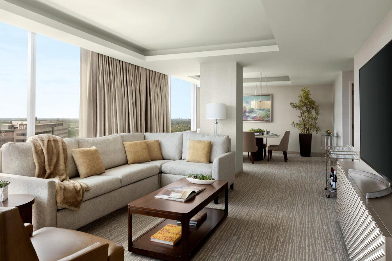 Intercontinental By Ihg Hotel